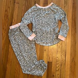 Pink/gray leopard jogger pajama set